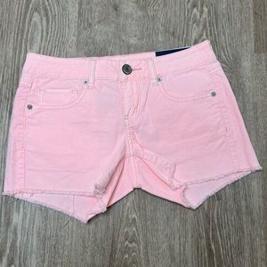 American Eagle Corduroy Pink Shorts MIDI Size 4